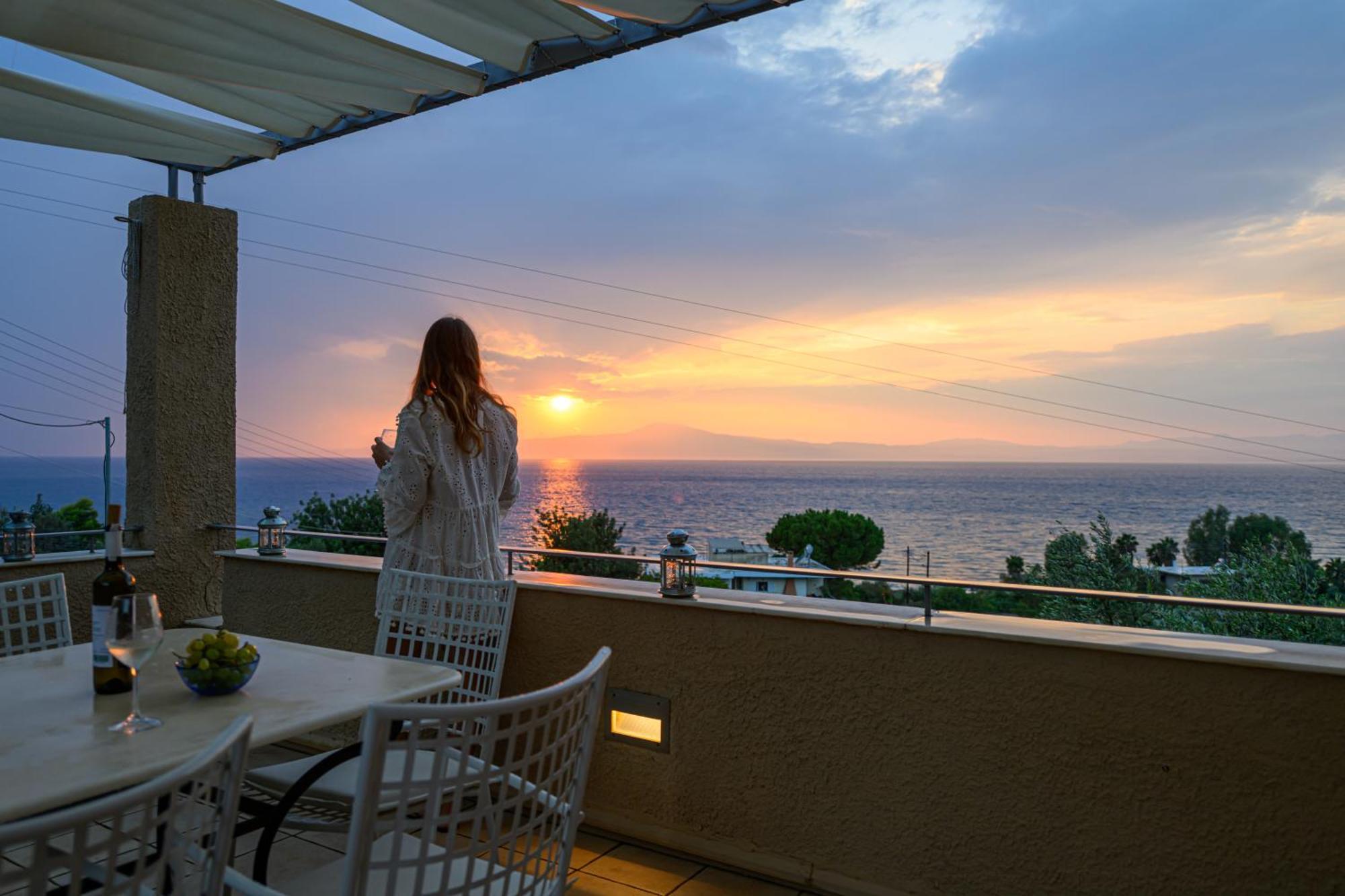Mani Tower Villa Akrogiali Eksteriør billede